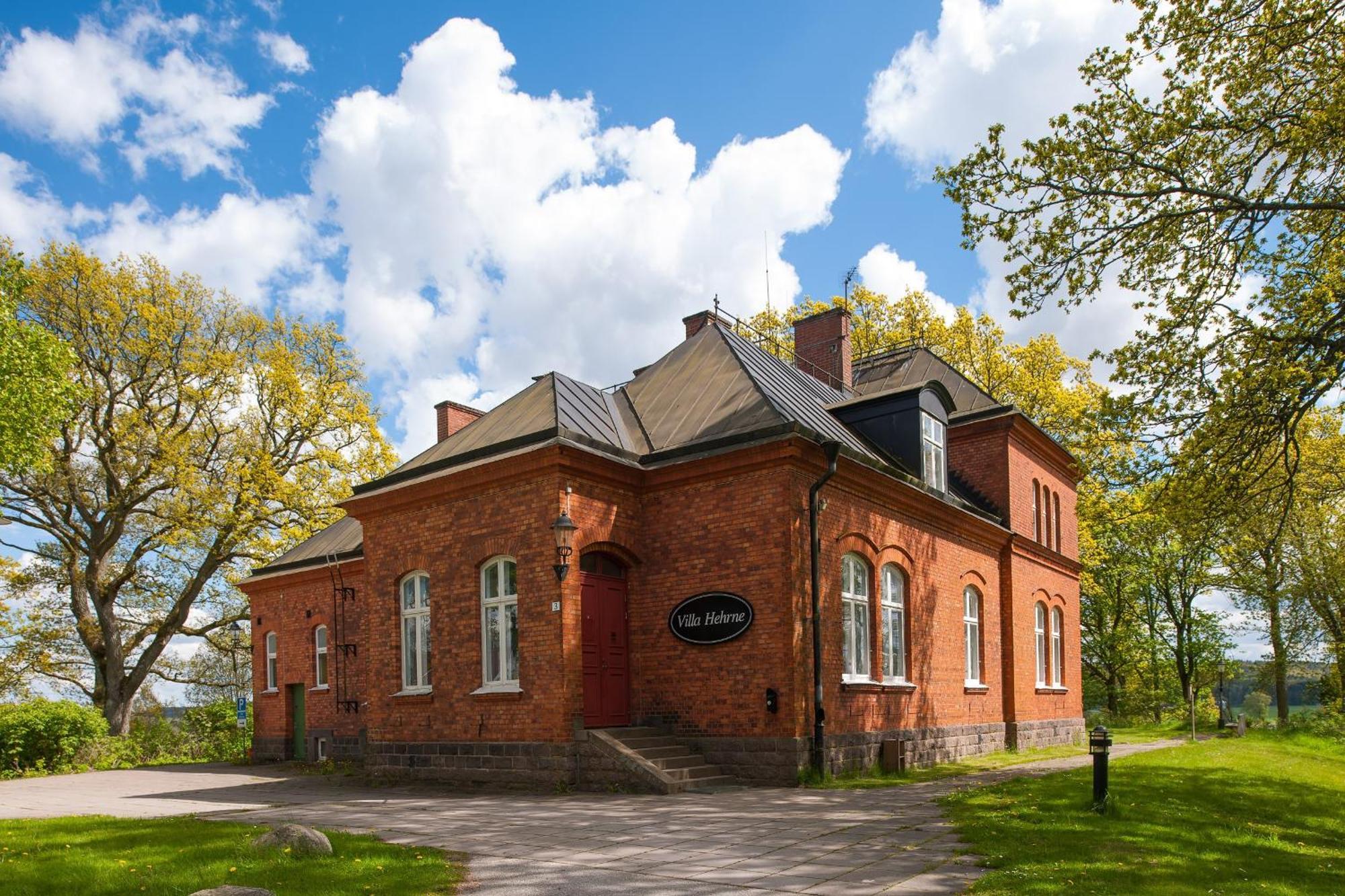 Hotel Hehrne Koek & Konferens Vänersborg Buitenkant foto