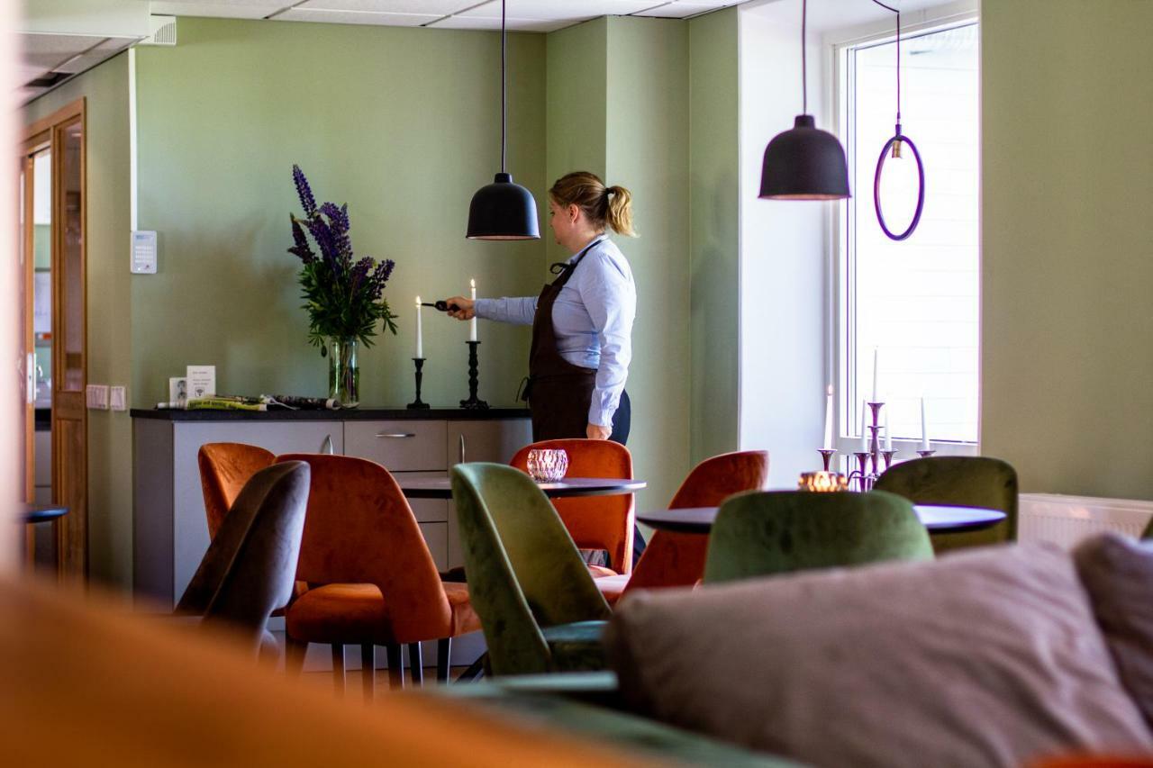 Hotel Hehrne Koek & Konferens Vänersborg Buitenkant foto